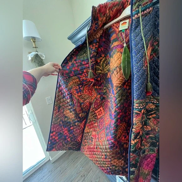 Farm Rio Puffer Jacket - Picture 4 of 7